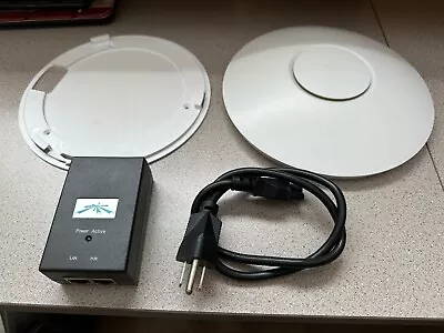 Ubiquiti Networks UniFi UAP-PRO Wireless Access Point • $30