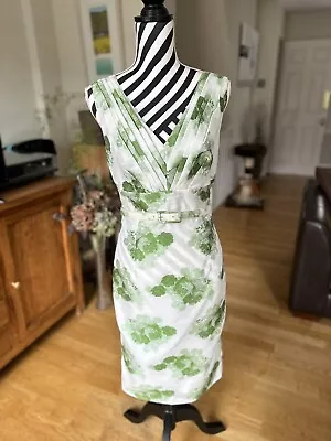 Beautiful Oasis Floral Pencil Wiggle Dress In White Green Size 10 • £25