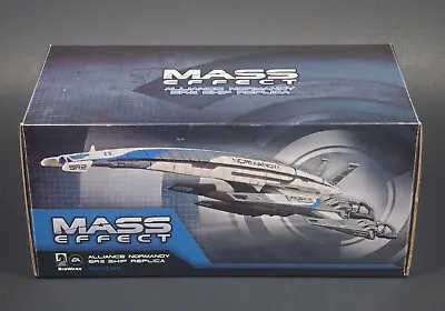 $99.99 • Buy Mass Effect Alliance Normandy SR2 Ship Replica Dark Horse EA Bioware 2011