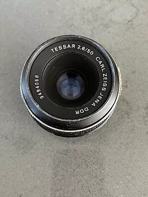 Carl Zeiss Jena DDR TESSAR Black Germany Sharp Lens 50mm F/2.8 M42 Mount • $174.95