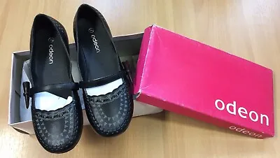 Brand New In Box Odeon Black Girls School Shoes Flats UK 2 • £15