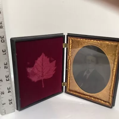 Large ANTIQUE UNION GUTTA PERCHA DAGUERREOTYPE CASE With Civil War Photo • $250