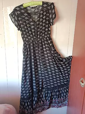 BNWT Caroline Morgan Black Print With Border Maxi Dress Size 12 • $34.99