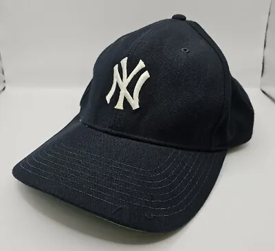 Vintage New Era  New York Yankees Snapback Hat Pro Model Green Under Bill • $48.88