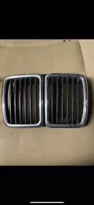 BMW E30 Kidney Grill Center Bonnet Air Intake Front 3 Series OEM • $32