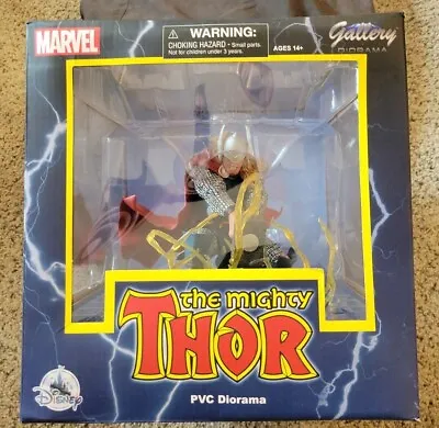 Marvel Comics Gallery The Mighty Thor Classic Statue Diorama Diamond Select Toy  • $34.95