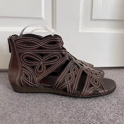 Pikolonos Sandals UK 4 EU 37 Brown Leather Caged Bohemian Zipped Back • £28