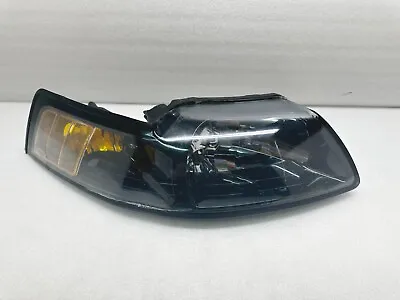 P310172 2001-2004 Ford Mustang Headlight Passenger Side FOR PARTS SEE PICTURES • $32.49