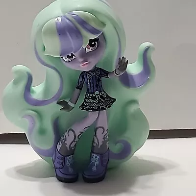 2014 Mattel Monster High Twyla Vinyl Collectible Figure 4  • $14