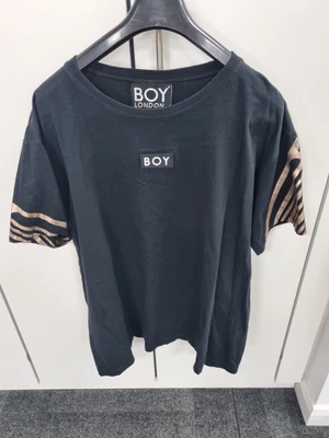 £7 • Buy Boy London T-shirt Size XL With Rose Gold Detailing Uk16 From Selfridges