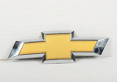 2019-2020 OEM Chevy Blazer Trax Front Grill Chrome Bowtie Emblem Badge 42353809 • $12