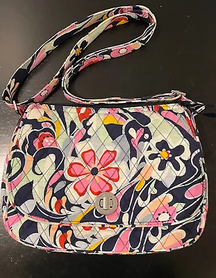 Vera Bradley Shoulder Bag • $8