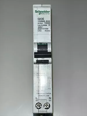 Schneider QOE B32 RCBO 30mA 32amps • £30