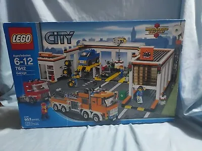 Lego City 7642 Garage With Tow Truck And Mechanics - New Sealed • $270