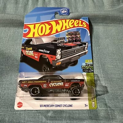 Hotwheels 2023 Model L Case ‘65 Mercury Comet Cyclone Super Treasure Hunt • $8.50