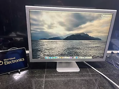 Apple 30  Inch Cinema HD Display (2560 X 1600) With Power Adapter-BAD SCRATCH • $182.89