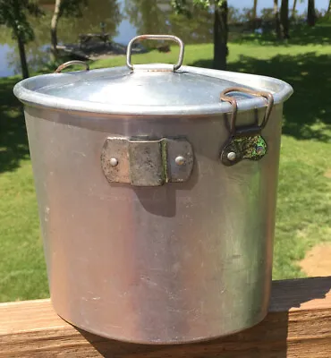 $10.95 • Buy Vintage Mirro 2 Quart Canister | Aluminum Triangular Canister Camping Pot W/Lid