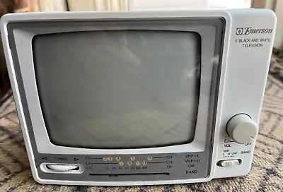 VTG 1995 EMERSON 5” B&W Analog Portable TV BT0515 • $49