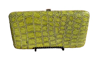 NEW Metropolitan Wallet Green Faux Crocodile Snap Cauchy Style Frame Clutch • $12.50