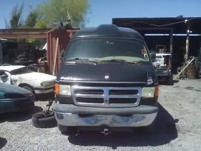 Driver Left Caliper Front Fits 98-02 DODGE 2500 VAN 173426 • $25