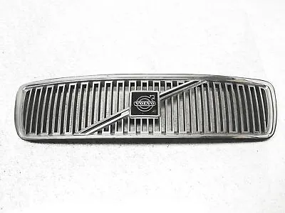 1999-2000 Volvo V70 Front Upper Grille Grill 9190776 *Without V70 Xc* • $101.97