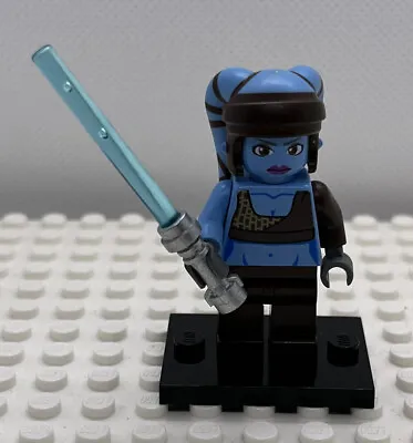 LEGO JEDI AAYLA SECURA + Lightsaber Minifigure STAR WARS Set 8098 Figure Sw0284 • £19.99