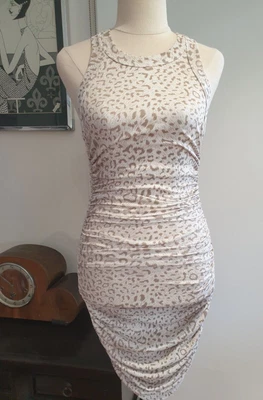 $7 • Buy RUNAWAY Size 6 Bodycon Dress White & Olive Leopard Print - Cocktail, Party Frock