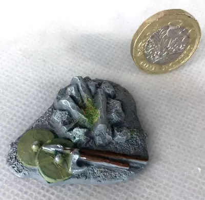 Scenery Terrain Axes Shields Objective Lord Of The Rings Hobbit MESBG LOTR • £5.24