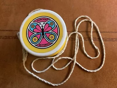 Duncan/Yo Yo/Yo-Yo/yoyo/Butterfly/Vintage/1970s Toy/Yellow And White • $10