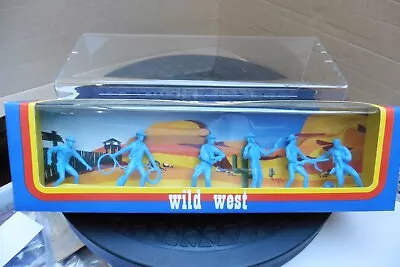 VINTAGE 80`s MEHANOTEHNIKA WILD WEST 50mm PLASTIC COWBOYS BOXED OLD STOCK • $28.35