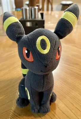 £15.85 • Buy Pokemon Tomy Umbreon Sitting 2017 Plush Evee Evolution 9  Stuffed Toy Y2