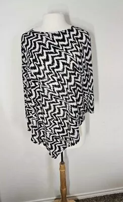 Chicos Poncho Womens One Size Lightweight Zigzag Design Black • $24.98