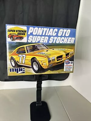 MPC 1970 Pontiac GTO Super Stocker  1:25 Scale Plastic Model Car Kit 939 • $16.50