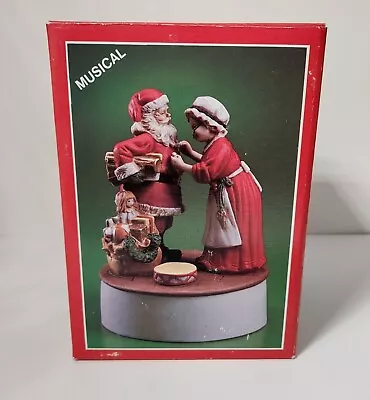 Vintage Christmas Bisque Porcelain Music Box – Mr. & Mrs. Claus • $9.99