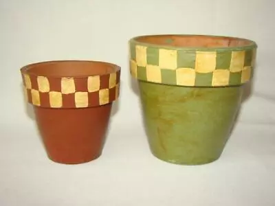 2 Vintage Terra Cotta Pottery Planter FLOWER POTS Christmas Colors Old Paint • $14.99