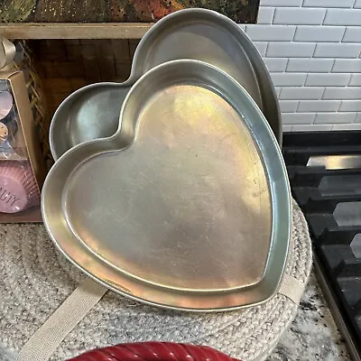 Vintage Mirro #1180M Aluminum Heart-Shaped Cake Pans USA - SET Of 2 • $8.40