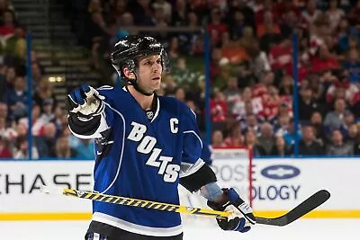 Martin St Louis Tampa Bay Lightning 8x10 Unsigned Photo • $5.88