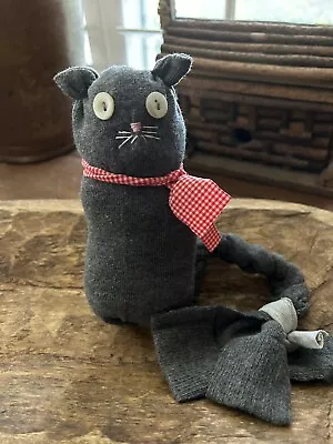 Primitive  Stitchery Kitty Cat Raggy Tabby • $12.99