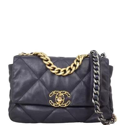 Chanel 19 Flap Bag Medium • $6325