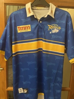 £25 • Buy Leeds Rhinos Retro Shirt