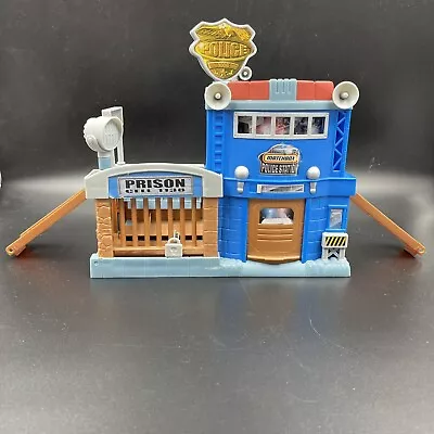 2003 Matchbox Hero City Police Station Car Playset With Prison Elevator COMPLETE • $8.99