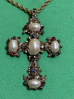 Vintage Maltese Cross Faux Pearls Pendant Necklace • $150