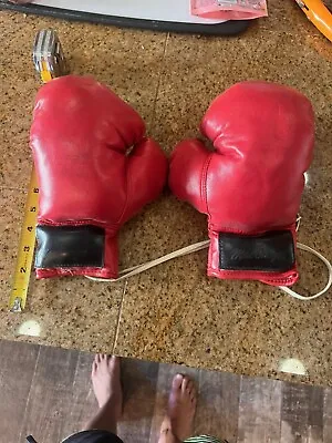 VINTAGE MACGREGOR BOXING GLOVES RED LACE UP FIGHTING Small • $48