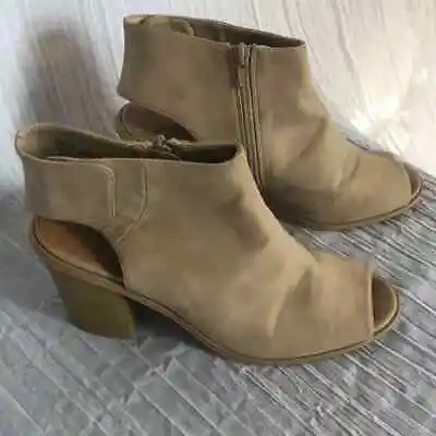 MAURICES Womans Size 9 Tan/beige Open Toed Ankle Shoe Bootie Side Zip 3.5  Heel • $16