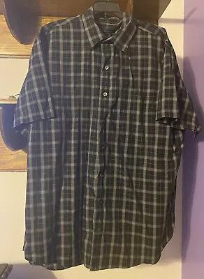 Van Heusen Studio Men’s Short Sleeve Button Down Shirt   -  XLT 17 1/2-18 • $4.99
