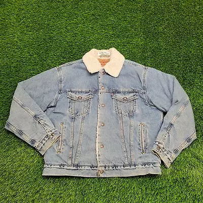 Vintage LEVIS Type-3 Denim Sherpa Trucker Jacket M-Short 24x26 Medium Stonewash • $148.96