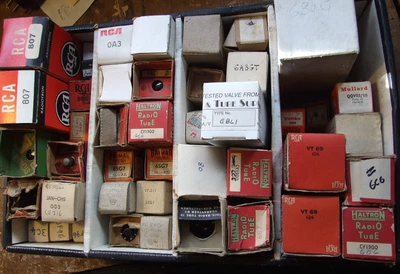 £120 • Buy Qty Vintage Valves Various Military Radio Types Rx Types Etc