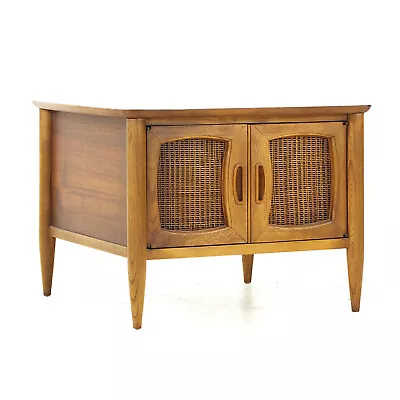 Lane Mid Century Walnut Side End Table • $1195