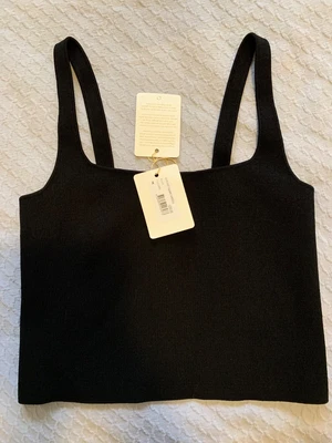 $102.50 • Buy Scanlan & Theodore Black Crepe Knit Square Camisole Medium Rrp $200