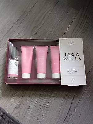 Jack Wills Mini Body Care Gift Set - 4 Pieces • £15